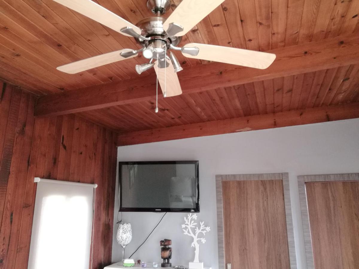 Вилла Casa A Pie De Playa De Carino Doninos Феррол Экстерьер фото